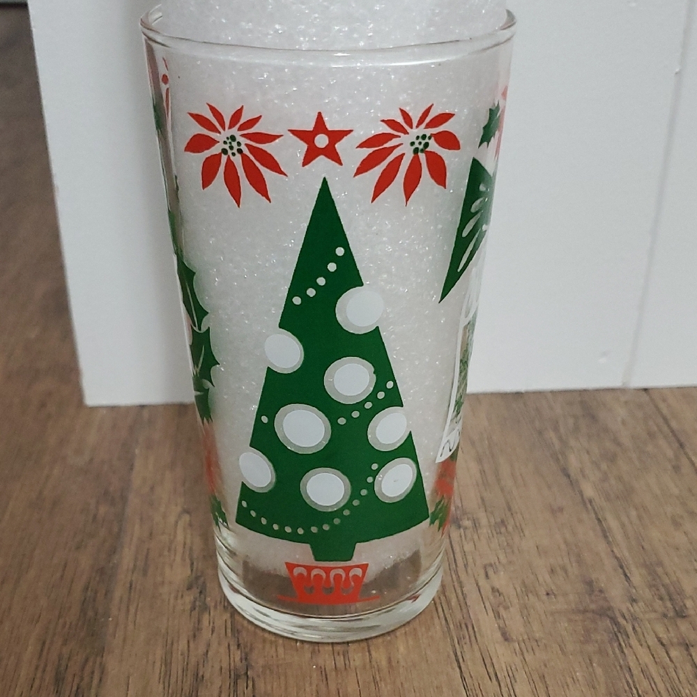 Hazel Atlas Happy New Year Merry Christmas Tumblers Glasses Vintage Set of 7